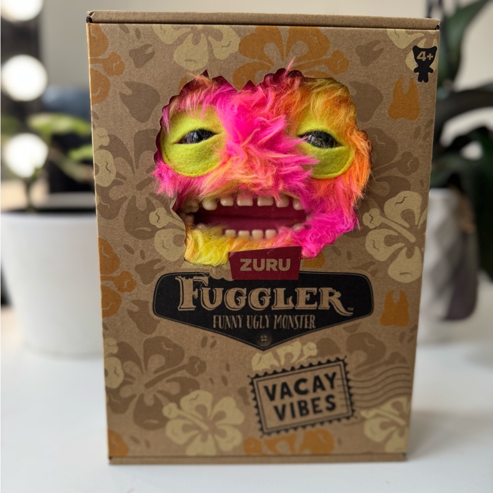 9” Vacay Vibes Fuggler “Mr. Buttons”